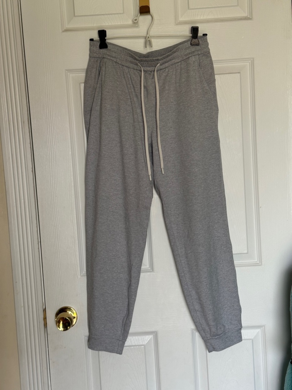 Lululemon Women’s Gray Joggers